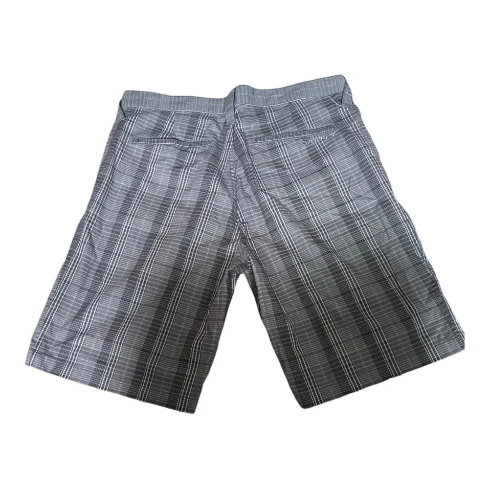 Oakley Golf Shorts Plaid‎ 🔥 SZ 36